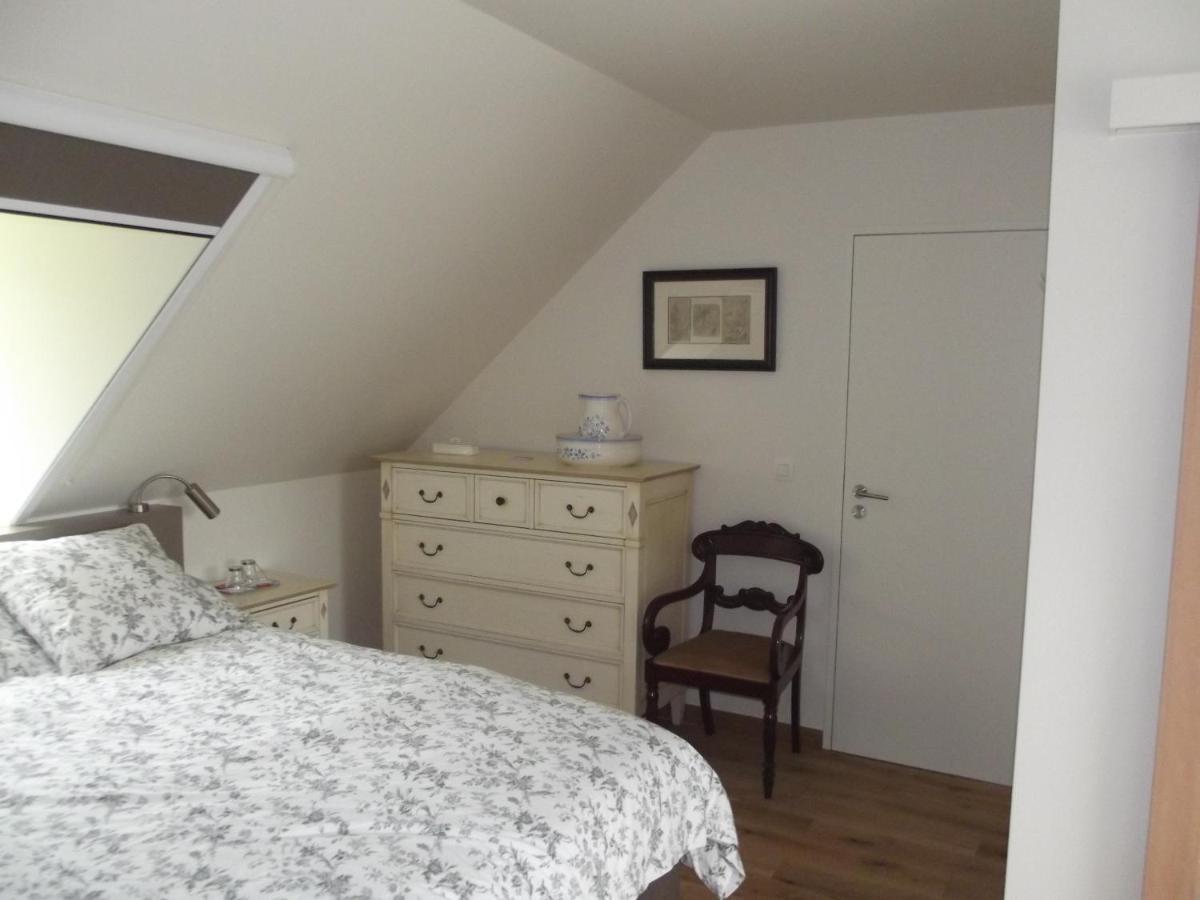 Bed and Breakfast Au Bonheur Frontalier Steenvoorde Exterior foto